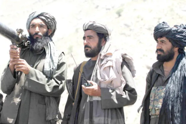 عناصر من حركة طالبان في مدينة هرات الأفغانية (أ.ب)