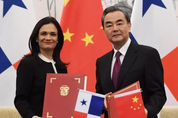 بنما ترسل أول بعثة دبلوماسية إلى الصين