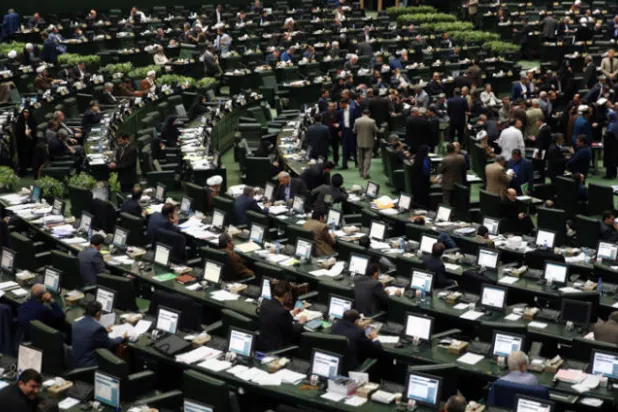 طهران تعزز الميزانية الإقليمية لـ«الحرس»