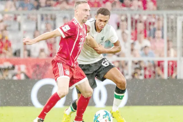 أرنولد... مدافع شاب لا يخشى أبرز المهاجمين