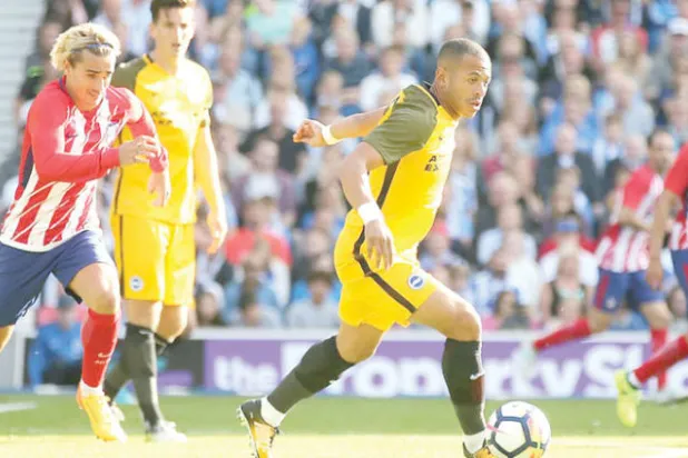 فرص برايتون في البقاء بالدوري الممتاز لا علاقة لها بالمال