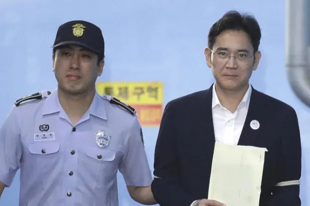 السجن خمس سنوات لنائب رئيس مجموعة سامسونغ