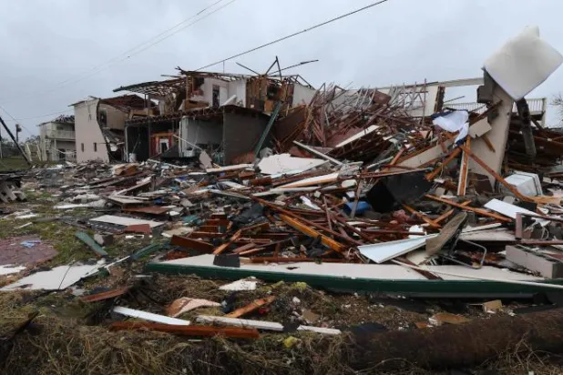 الإعصار هارفي يخلف دمارا هائلا (أ.ف.ب)