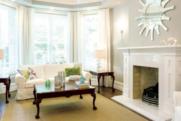 ارتفاع الأسعار والضرائب على المشترين الأجانب يخفض مبيعات العقارات السكنية في تورونتو