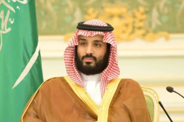 أمير قطر يتصل بولي العهد السعودي ويبدي رغبته بالجلوس على طاولة الحوار