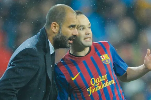 غوارديولا كان يثق دائماً في أفكار وإمكانات إنيستا