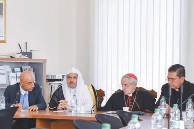 أمين {رابطة العالم الإسلامي}: ليس هناك دين لا يخلو من بعض الأتباع المتطرفين