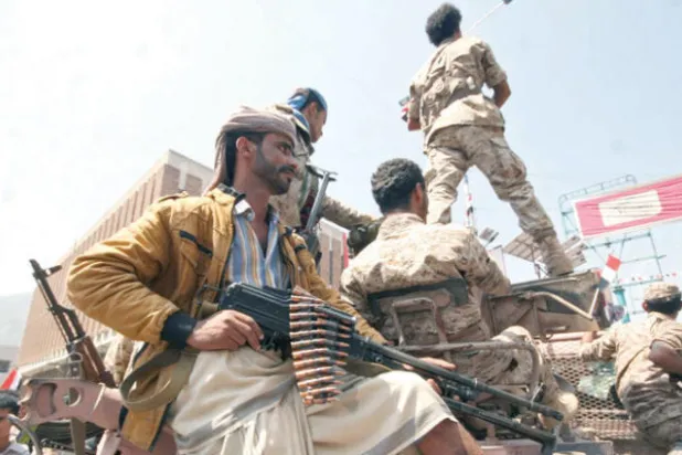 الحوثيون يتجاهلون «الثورة الأم»... ويحتفلون بذكرى الانقلاب