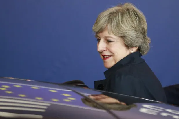 رئيسة الوزراء البريطانية تيريزا ماي (إ.ب.أ) 