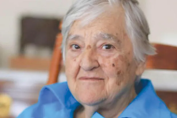 إيتل عدنان تعود للنثر بمجموعة قصص قصيرة