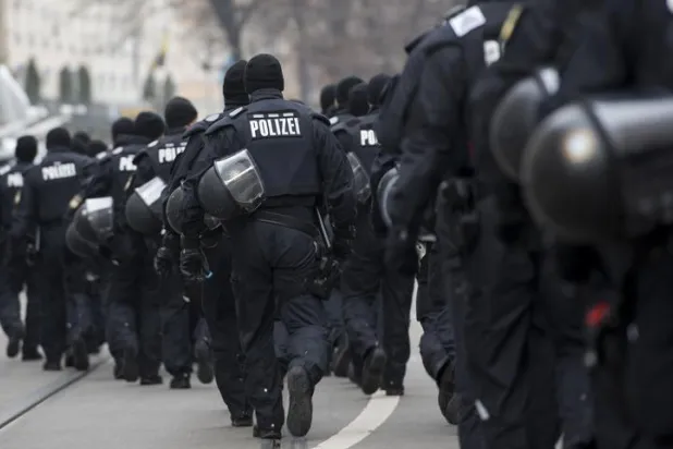 شرطة مكافحة الإرهاب الألمانية (رويترز) 