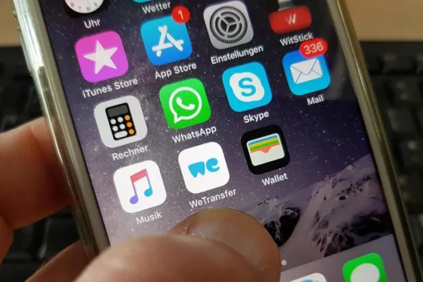 تعطل «واتساب» في معظم دول العالم