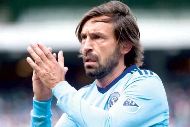 بيرلو نجم  خط الوسط الذي قل أن يوجد مثله بالملاعب