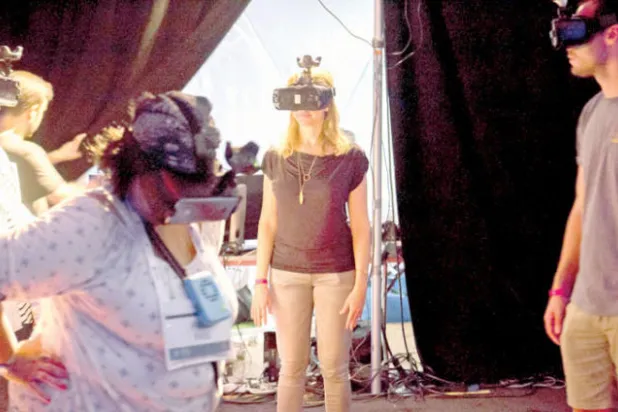 نظم الواقع الافتراضي وتقنيات الفيديو الحديثة في مجال الصحافة