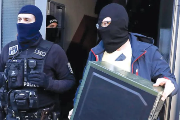 ألمانيا بين تطرفين: «تشدد داعشي» و«يميني شعبوي»