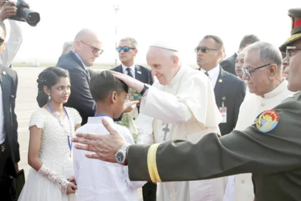 بابا الفاتيكان في بنغلاديش للقاء الروهينغا