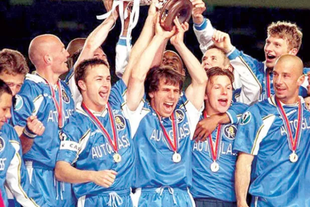 حقق زولا نجاحاً باهراً في مسيرته كلاعب مع تشيلسي («الشرق الأوسط»)