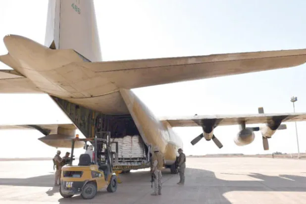 بدء تشغيل مطار الغيظة شرق اليمن