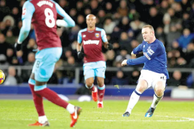 هدف روني في مرمى وستهام... هل هو الأفضل في تاريخ الدوري الإنجليزي؟