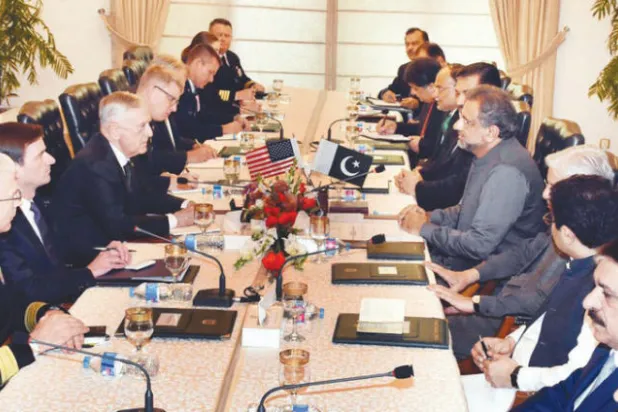 ماتيس في باكستان لإقناعها بدعم استراتيجية واشنطن الجديدة في أفغانستان