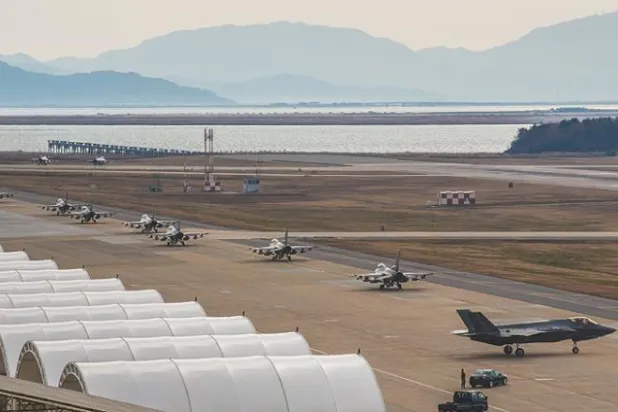 الولايات المتحدة وكوريا الجنوبية تطلقان أكبر تدريبات عسكرية جوية في تاريخهما