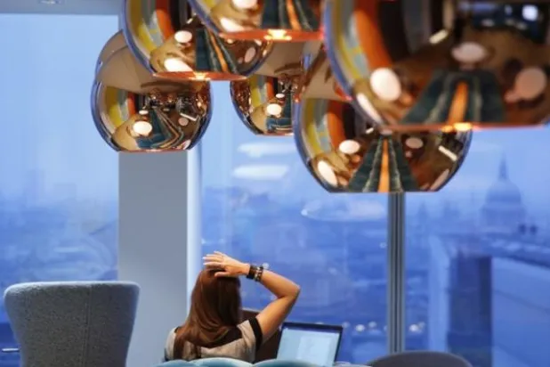 هذا ما تفعله الإنارة الصحيحة في مكان العمل