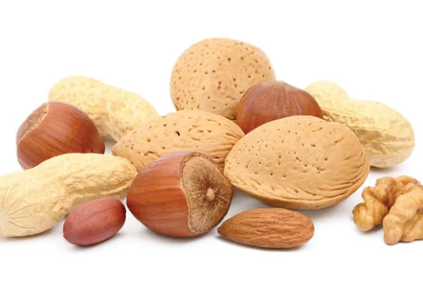 المكسرات تقي من أمراض القلب والأوعية الدموية