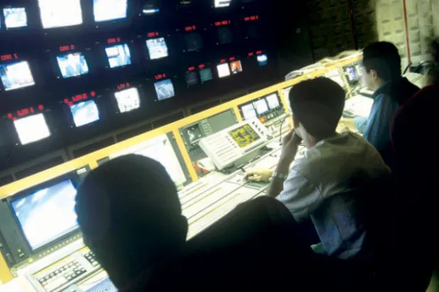 نفوذ إيران في العراق... الهيمنة عبر الإعلام