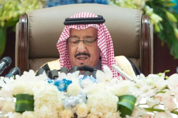 خادم الحرمين الشريفين يفتتح أعمال السنة الثانية من الدورة السابعة لمجلس الشورى (واس) 