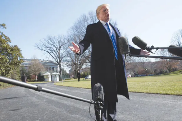 فريق ترمب يتهم مولر بالحصول على رسائل إلكترونية «بشكل غير قانوني»