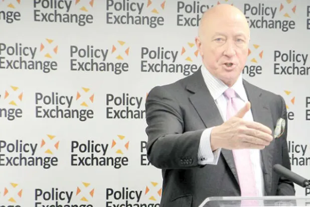 مسؤول التقرير البريطاني عن {الإخوان} يشكو {تضارب التوجهات} في الحكومة