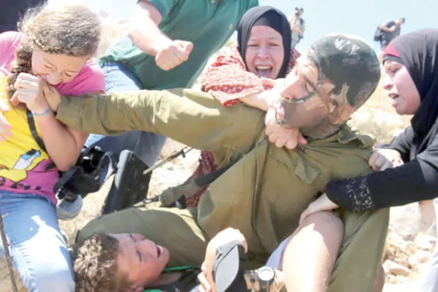 عريضة دولية لتجنيد مليون توقيع لإطلاق سراح الفلسطينية عهد التميمي