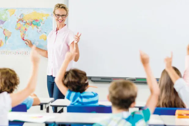 تشمل أساليب الدراسة الحديثة الابتعاد عن التلقين وتعليم التلاميذ كيفية التفكير والفهم