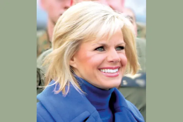 استقالة رئيس مسابقة ملكة جمال أميركا بسبب رسائل مسيئة