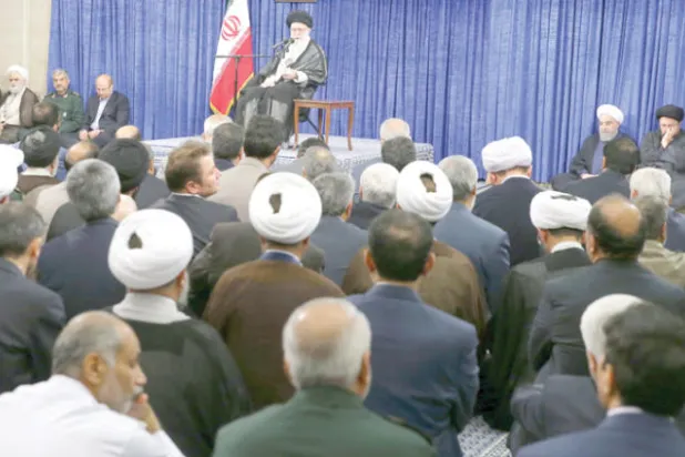 «دومينو» الخوف من ترمب يحكم إيران