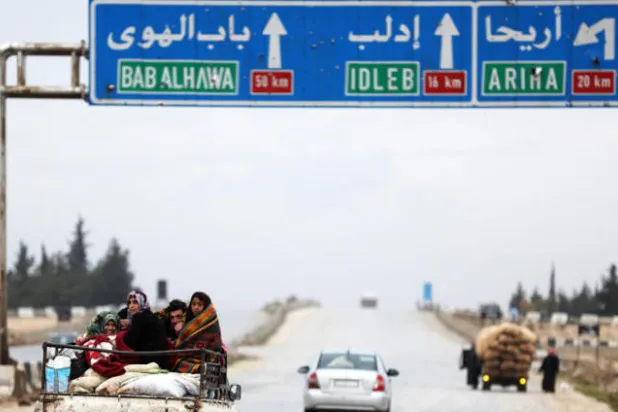 معارك عنيفة شرق دمشق... واتهام إيران بـ«استباحة» مناطق «خفض التصعيد»