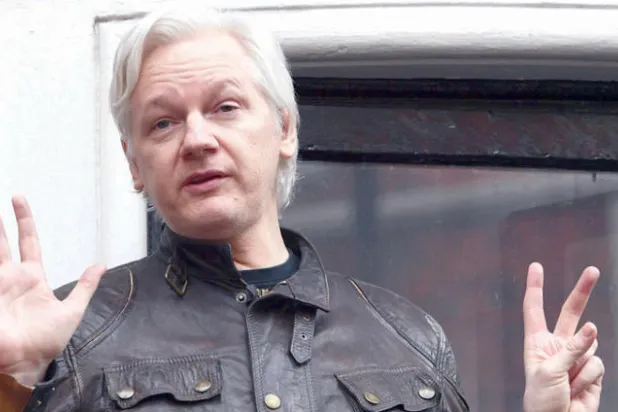 الإكوادور تبحث عن «وساطة» لحل قضية أسانج