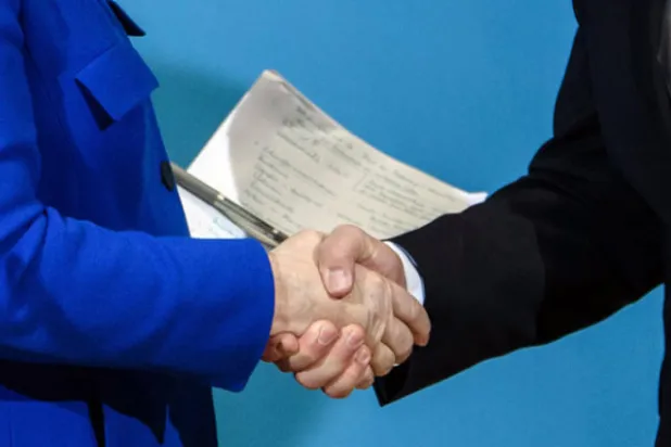 ميركل تقترب من تشكيل حكومة «التحالف الكبير» الثالثة في تاريخ ألمانيا