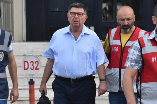 تركيا: استمرار حبس صحافيين طالبت المحكمة العليا بالإفراج عنهما