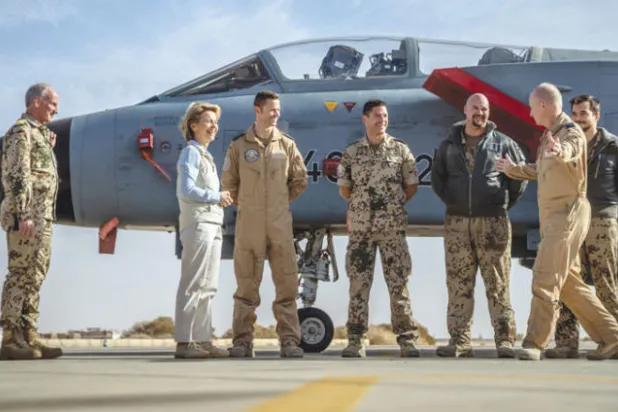 وزيرة الدفاع الألمانية من الأردن: يتعين علينا مواصلة مكافحة «داعش»