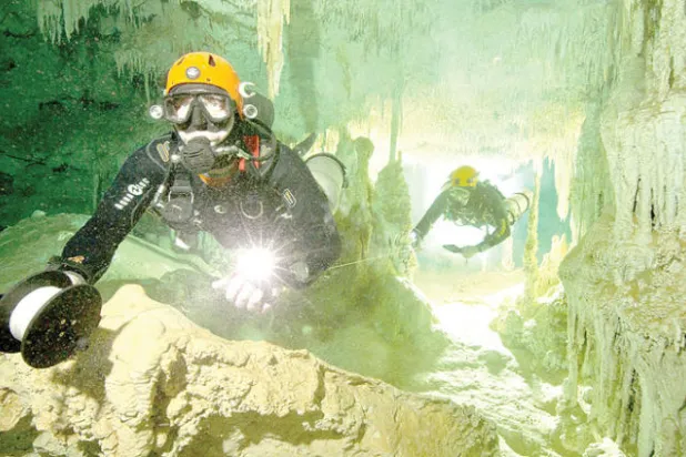 المكسيك: العثور على أكبر مغارة غارقة في العالم