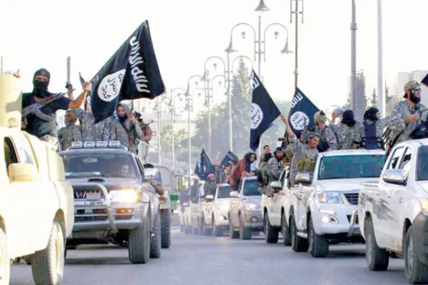 «القاعدة» تستقطب كوادر «داعش» بعد تبديد حلمهم
