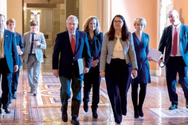 ترمب يتهم الديمقراطيين بتقديم مصلحة المهاجرين على مصلحة الوطن