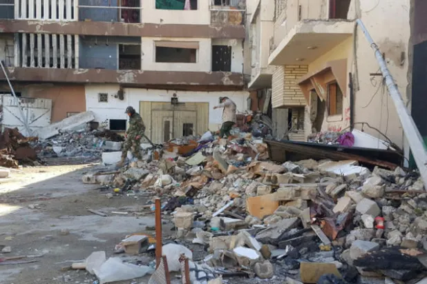 ليبيا: السراج يتشاور لتعديل حكومته بمعزل عن البرلمان ويتفقد مطار معيتيقة