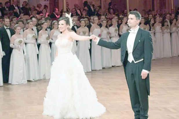 الـ«فاشينغ»... حين تتحوّل فيينا إلى قاعات رقص بنكهة تاريخية