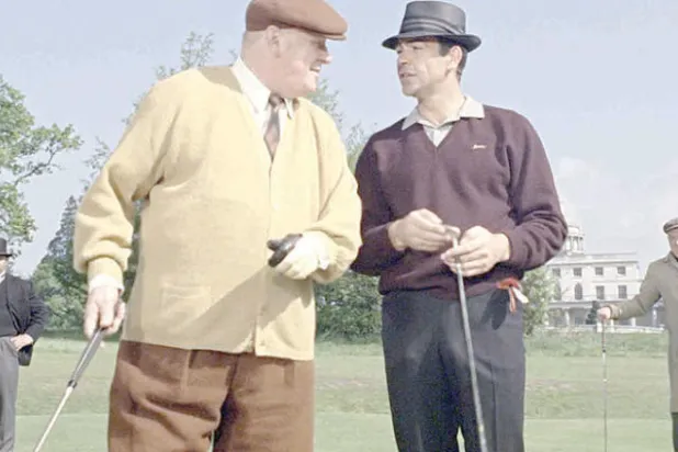 غيرت فروب مع شون كونيري  في «غولدفينغر» 