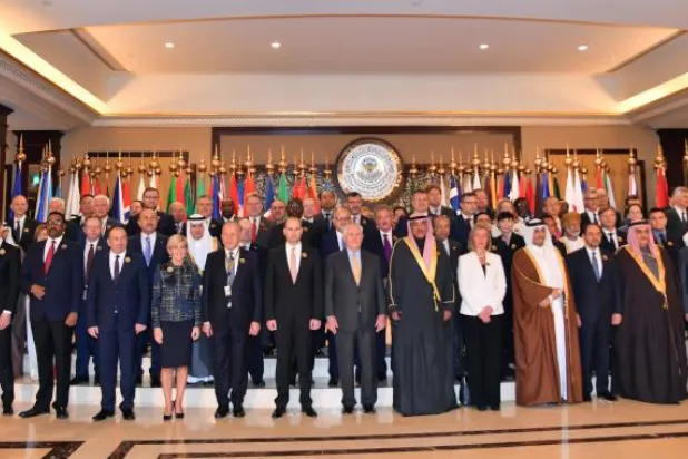 (افتتاح أعمال الاجتماع الوزاري للتحالف الدولي في الكويت (أ.ف.ب)