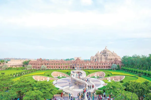 أحد معالم  نيودلهي الرائعة