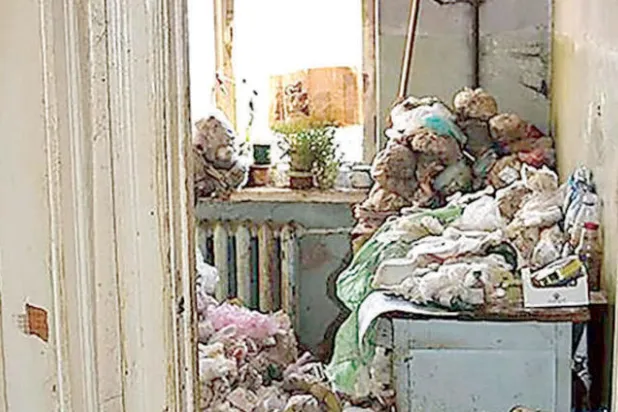 أوكرانية مسنة تعيش مع جثة أمها لمدة 30 عاماً