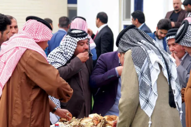 شيوخ أنباريون لـ {الشرق الأوسط}: مضايفنا ليست بديلاً عن الفنادق